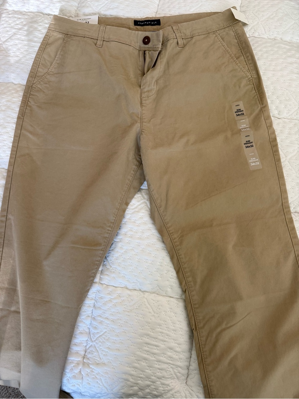 Aero 34x32 Tan Classic Khaki Chinos Slim Straight Stretch